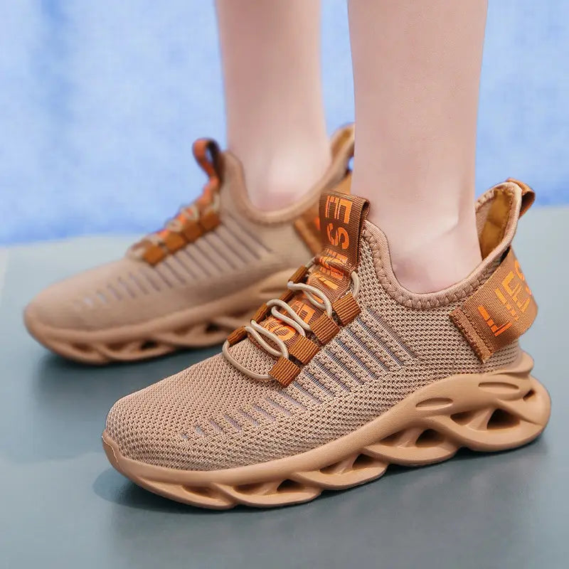 Trendy street kids coconut sneakers