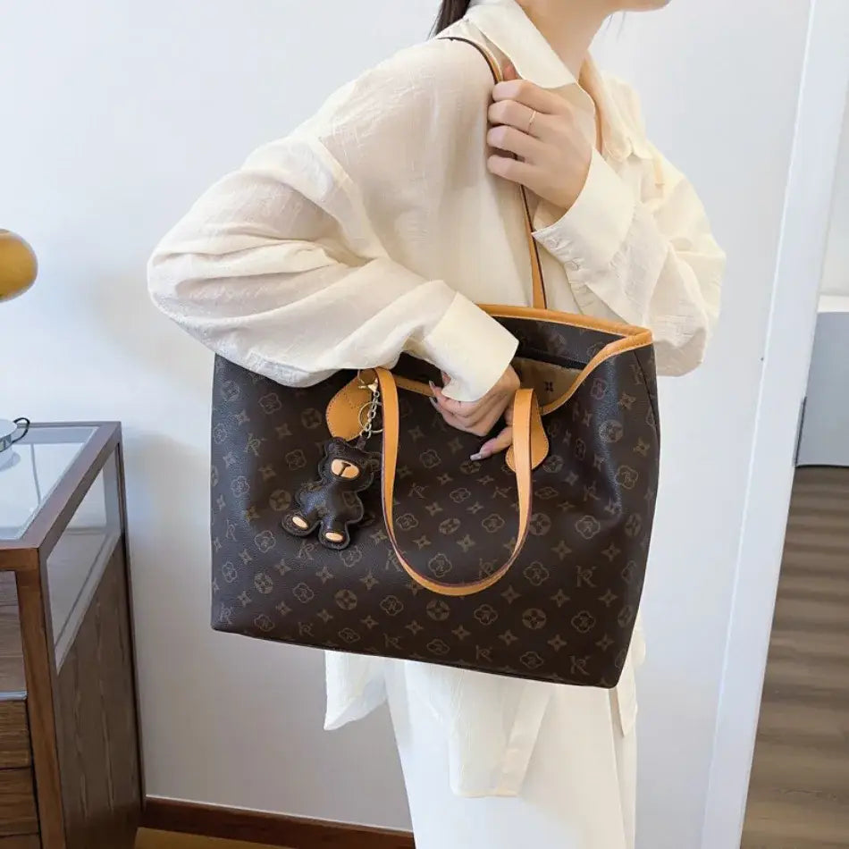 Luxury High Capacity Tote Bags for Women 2024 High Quality Soft Leather Shoulder Bag Designer Female Casual Shopping