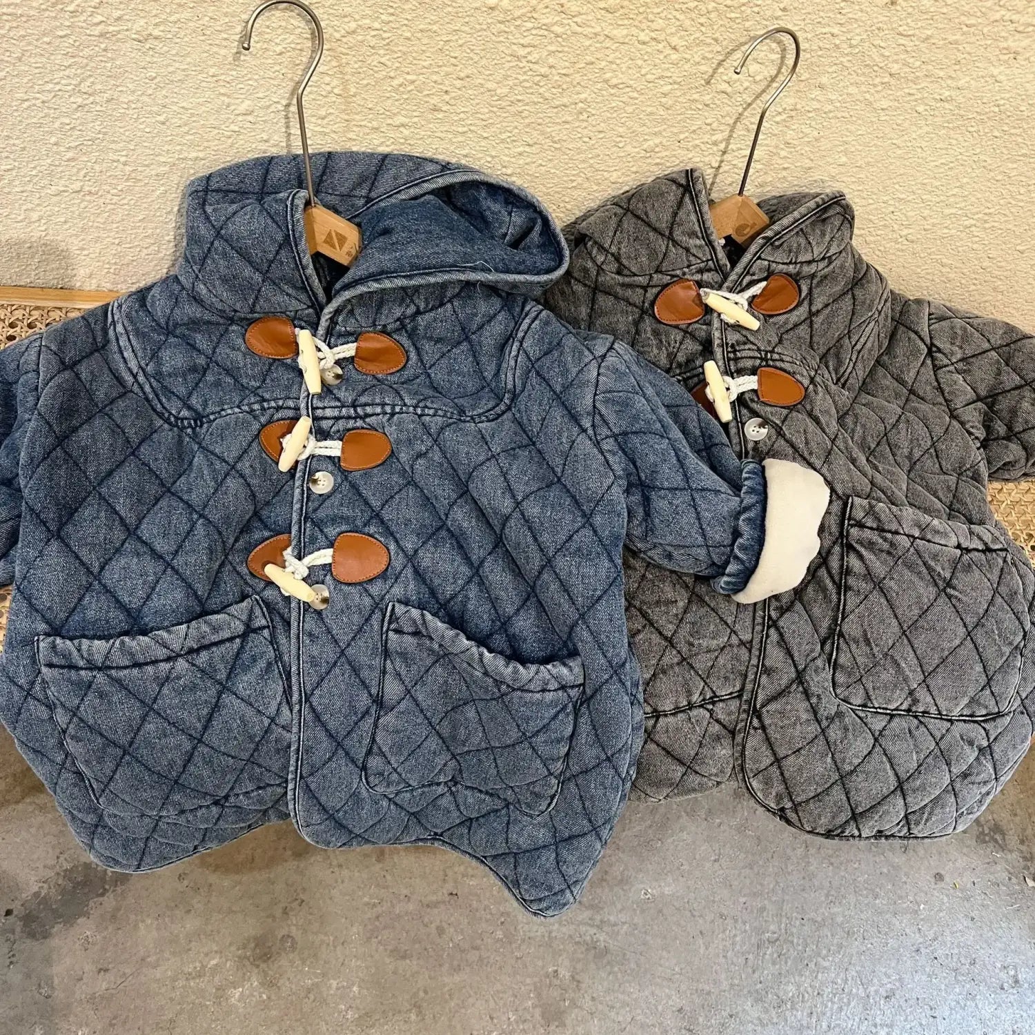 Winter Childrens Boys Denim Cotton Jacket Thickened Fleece Warm Baby Boys Parkas Horn Button Hooded Kids Boys Outerwears