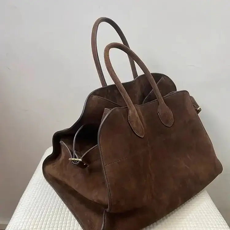 Tote Bag Women’s 2024 New High end Women’s Luxury Simple Designer Large Capacity Shoulder Bag Retro Unique